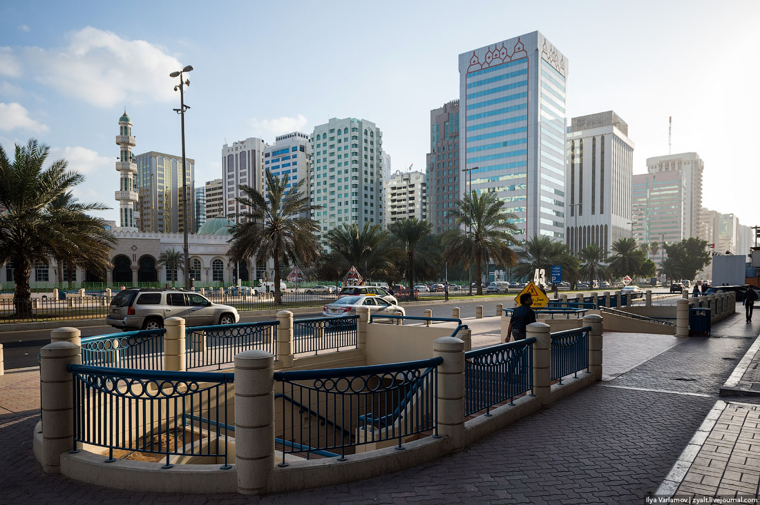 Абу-Даби, ОАЭ: часть 1 
