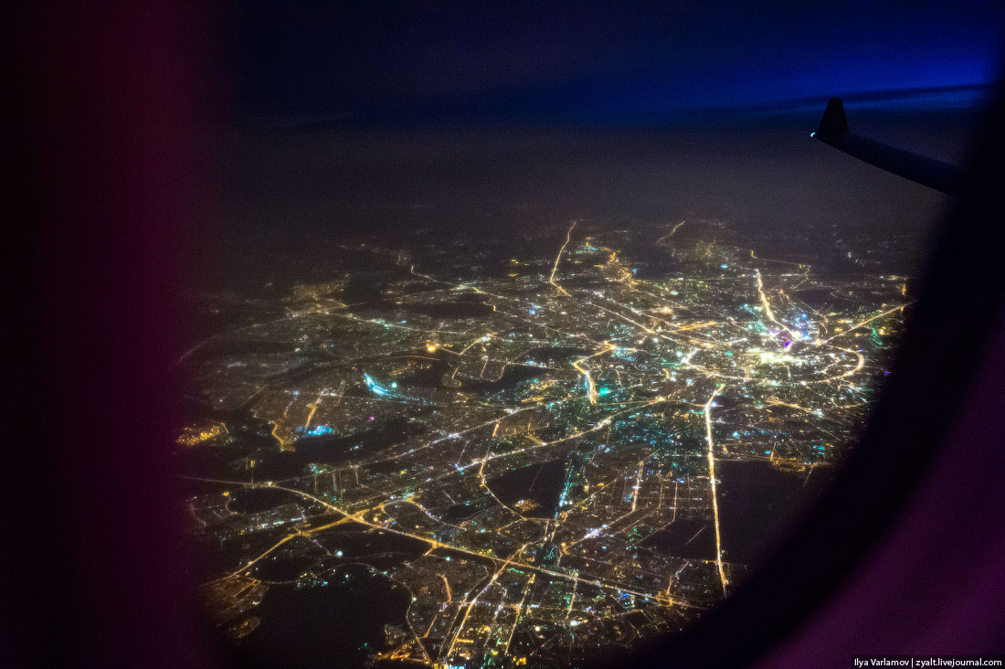Полет над ночной Москвой 
