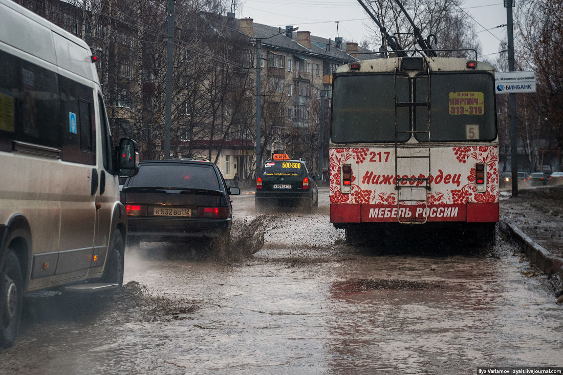 Йошкар-Ола — город с самыми плохими дорогами в России 