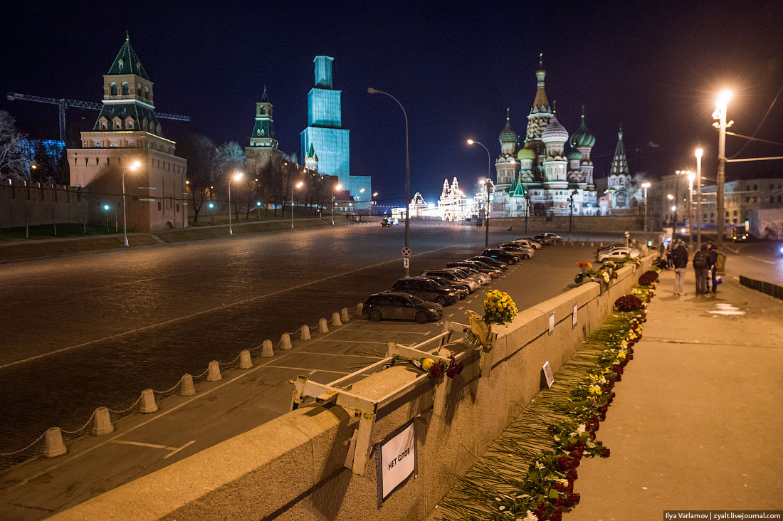 Народный мемориал Немцова восстановили 