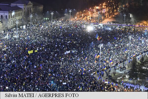 Премьер Румынии пообещал отменить указ, из-за которого начались массовые протесты