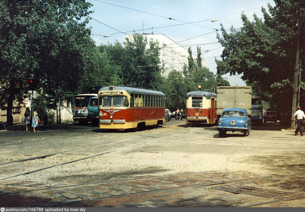 Трамвайный погром в Алматы: вперёд в прошлое! 