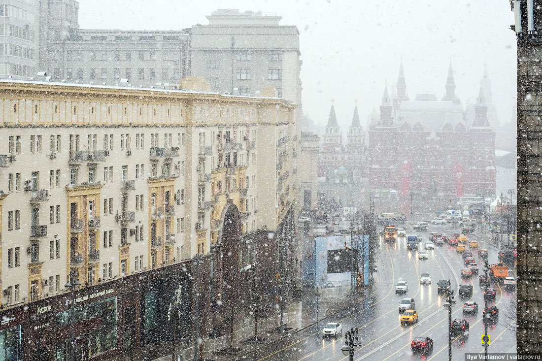 В Москве снова включили отопление