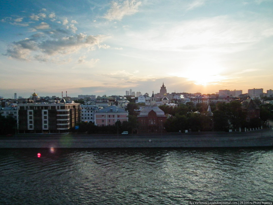 FinePix HS10