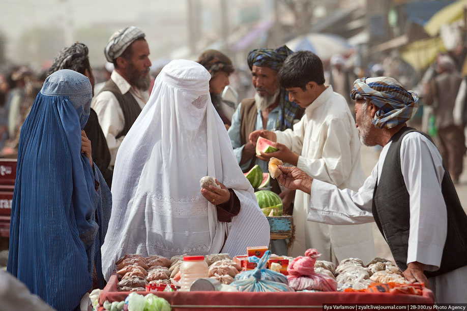Рынок в Мазари-Шарифе, Афганистан