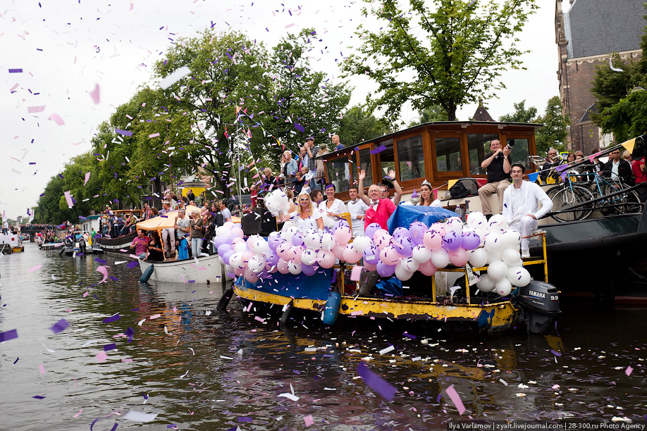 Амстердамский гей-парад: 