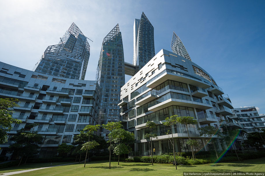 Жилой комплекс Reflections в Сингапуре