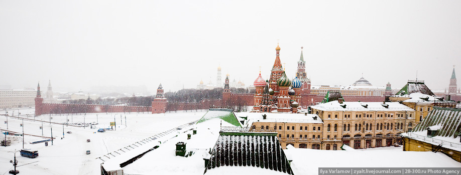 Как в Москве снег выпал. 