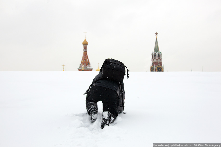 Как в Москве снег выпал. 