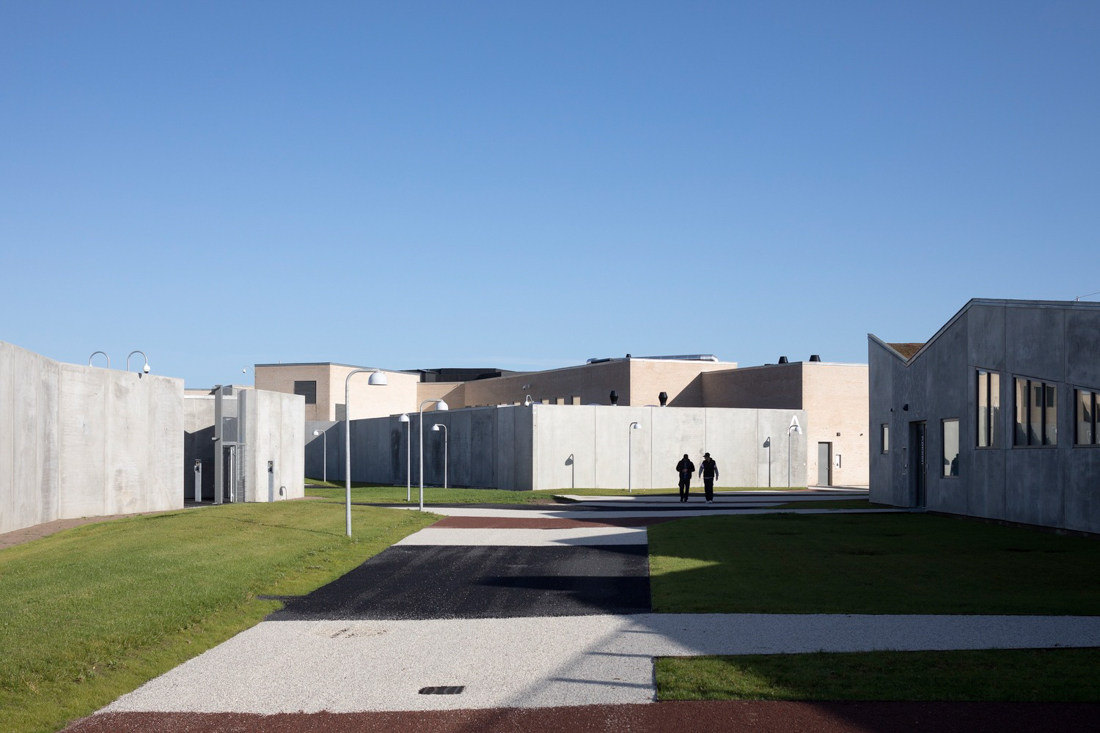 Самая гуманная тюрьма в мире: хотели бы тут отсидеть? 
