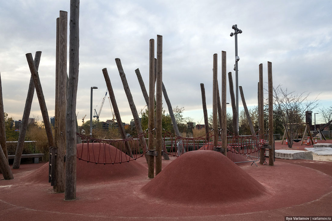 Как сделать детскую площадку в парке. Учимся у Лондона площадки, можно, площадка, просто, очень, песок, качели, которая, находится, детской, сделано, парке, внимание, через, могут, песком, который, ручей, чтобы, площадок