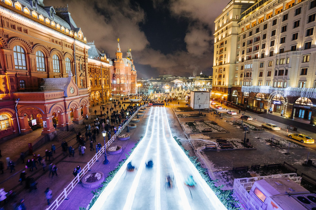 100 невероятных фотографий предновогодней Москвы Москвы, Подготовлено, фотографируются, центру, невозможно, пройти, толпы, туристов, москвичей, гуляют, каруселях, катаются, сейчас, заценили, праздничное, украшение, города, предоставлены, Комплексом, городского