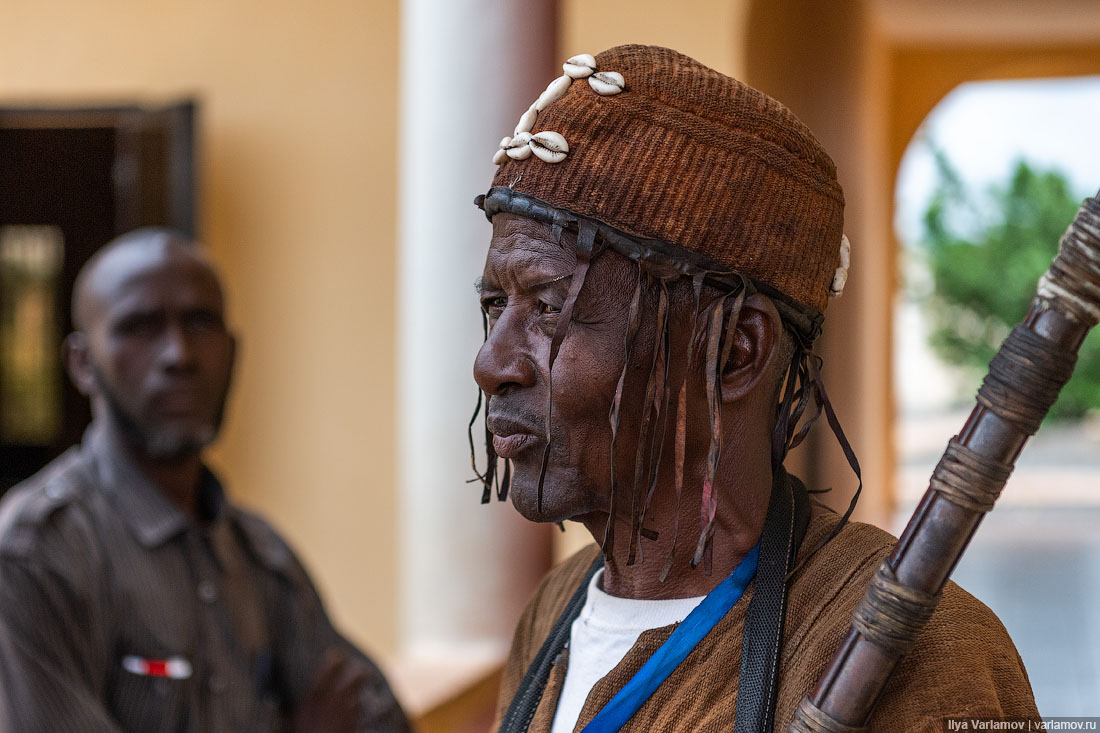 Три беды в Мали: колдуны, шлюхи и дороги 