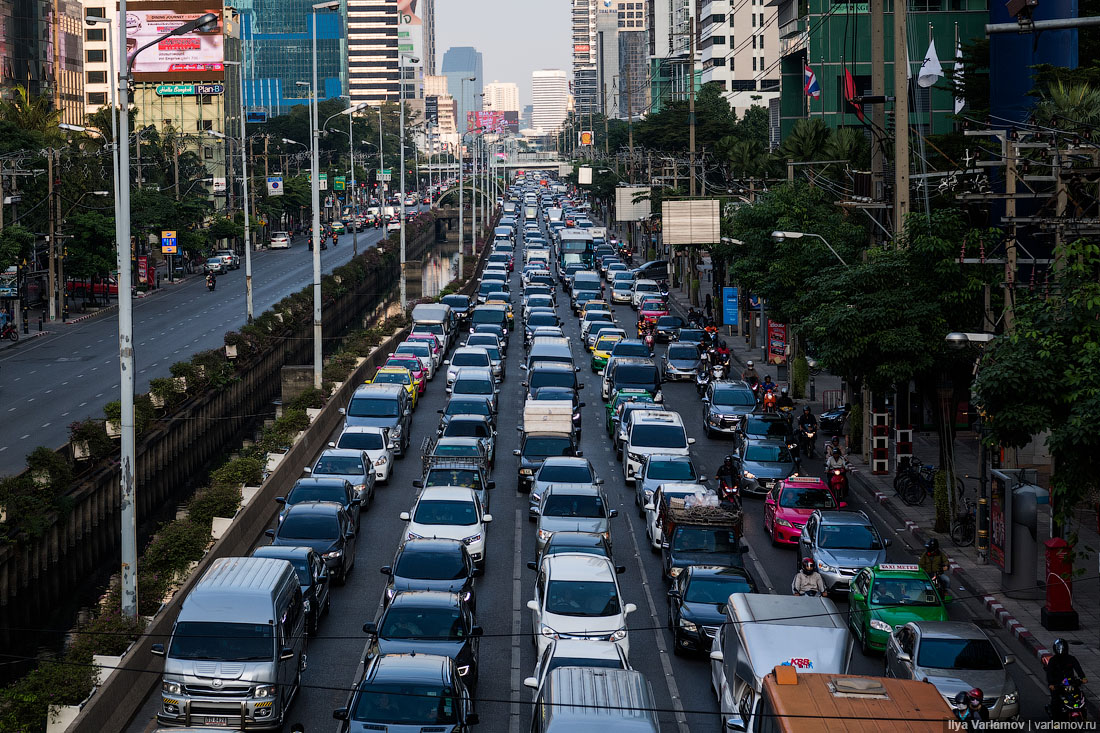 Камеры бангкока. Пробки в Бангкоке. Движение в Бангкоке. Бангкок дорожное движение. Бангкок трафик.