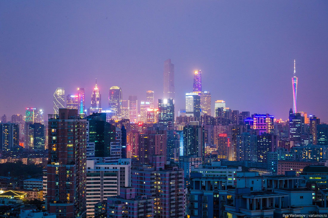 Гуанчжоу: двуличный Китай и одноразовая архитектура