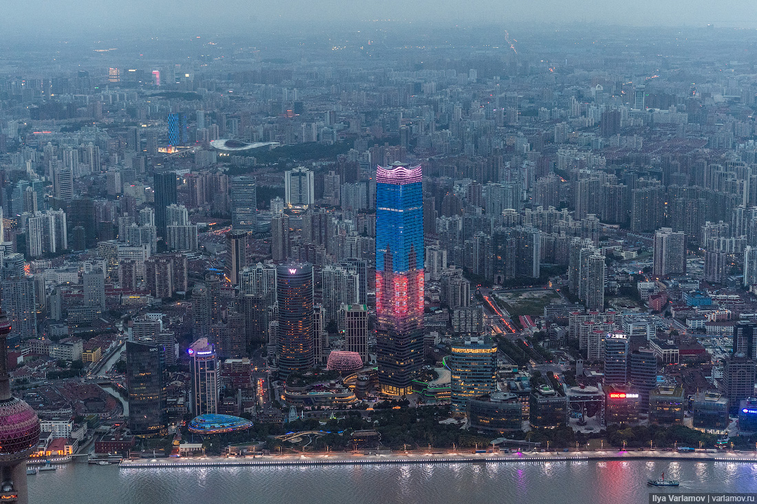 Шанхай: небоскрёбы, лунтаны и кусок Европы Сейчас, здание, здания, небоскрёб, Шанхае, Шанхая, китайцы, можно, чтобы, Набережная, Бунда, метров, башня, поезд, центра, только, Шанхай, очень, город, Здание