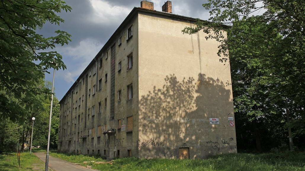 В чешском гетто построили гетто! MAFRA, Alexandr, Satinský, гетто, район, соседних, компания, только, жители, Dohnal, Местные, района, города, забор, после, НовеМесто, сейчас, теперь, государство, нескольких