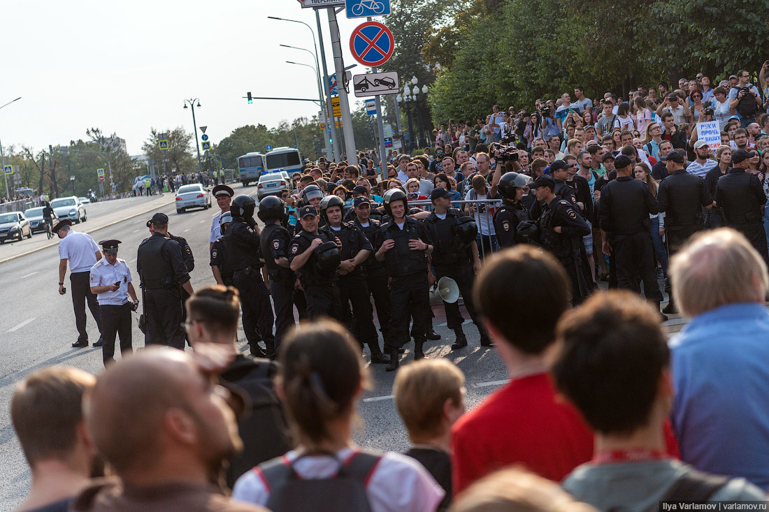 Всероссийский митинг сторонников Навального площади, акции, Навального, человек, около, задержали, людей, задержания, несколько, никто, штаба, дальше, После, Пушкинской, которые, митинг, сразу, лозунги, полицией, народ