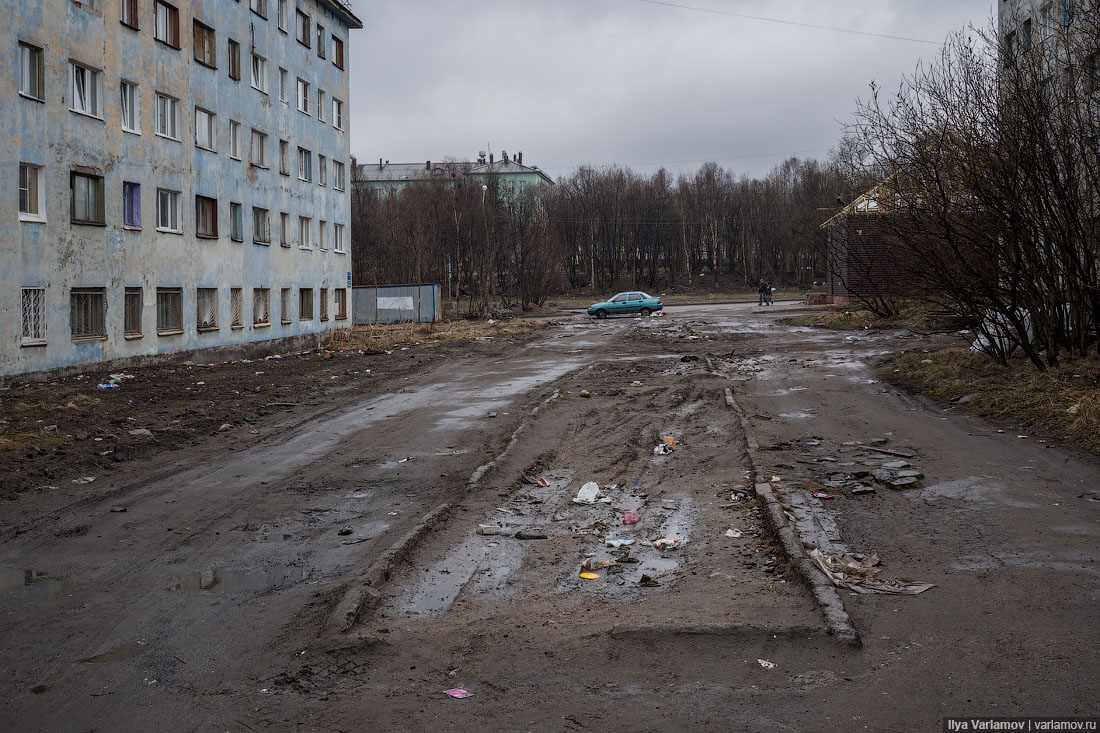 Формирование комфортных городских трущоб чтобы, живут, гетто, города, Мурманске, мусора, мусор, платят, убрали, Филиппов, Дмитрий, Подстаницкого, просто, давно, песочницы, улицы, никто, Здесь, улице, которые