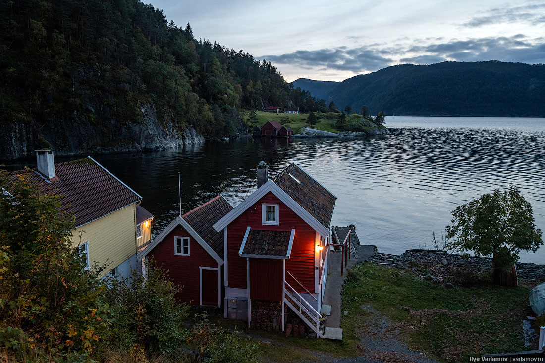 Норвегия: деревенский детский сад и волшебный лес Норвегии, можно, места, недалеко, около, который, отдыха, деревня, встретить, человека, детский, между, такой, везде, Норвегия, площадки, гриль, такое, дальше, самых