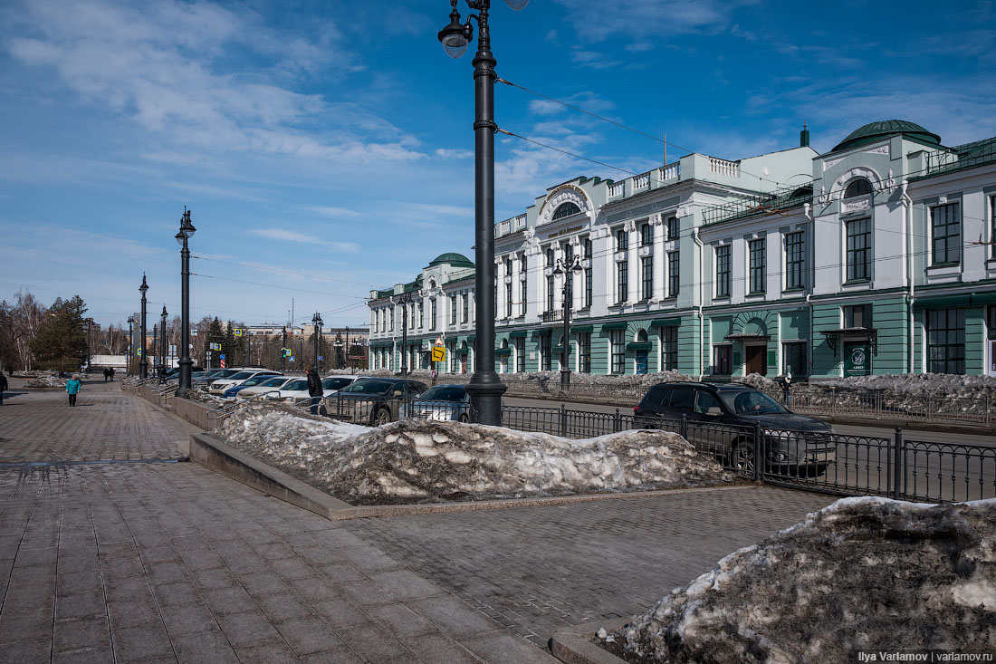 Единственный в России город, который смог Омске, делать, может, плитку, чтобы, хорошо, города, улица, можно, улицу, итоге, карманы, Жуткий, ничего, здания, плитка, только, центре, остановки, идеальные