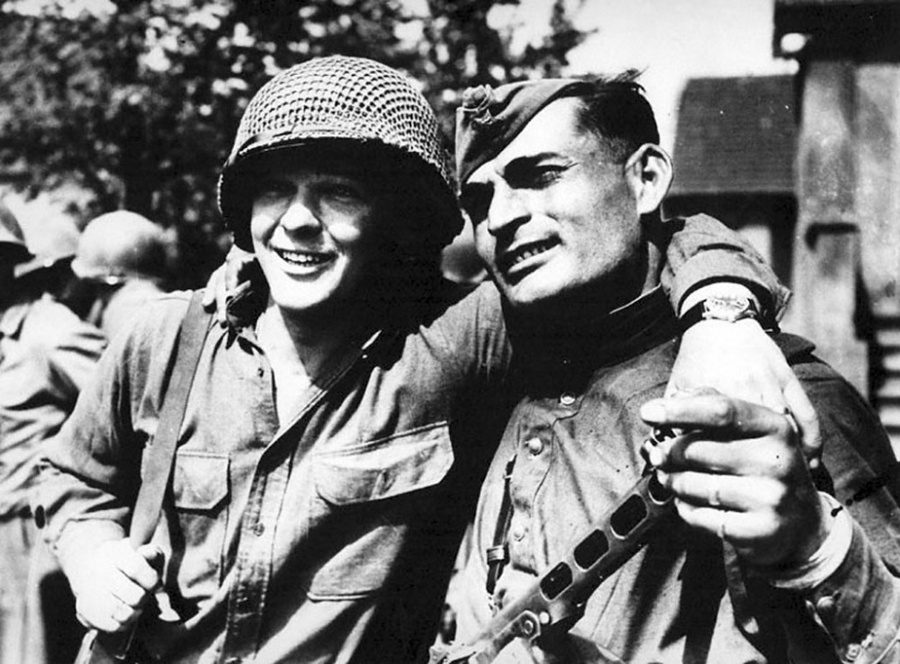 Рейхспрезидент и фюрер – лучшие друзья СССР 