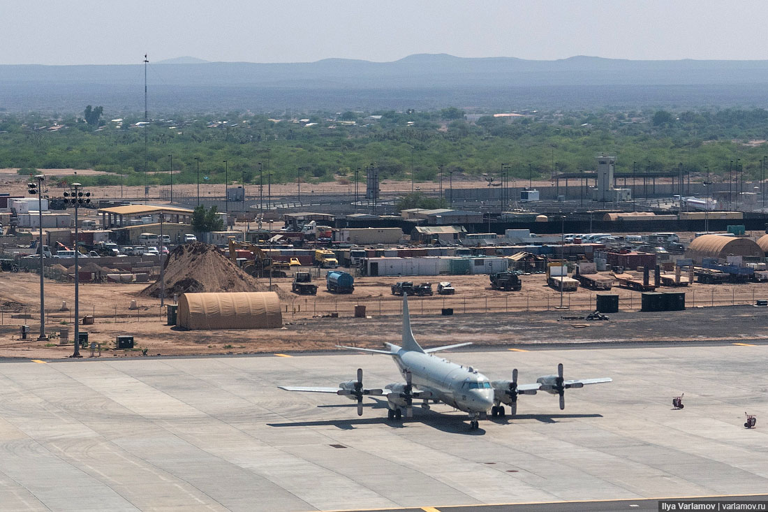 Самый защищённый и опасный аэропорт в мире Джибути, аэропорт, Сомали, только, аэропорта, военные, досмотр, проверяют, Дальше, человек, этого, штамп, военная, просто, КампЛемонье, военных, пройти, аэропорту, террористы, которые