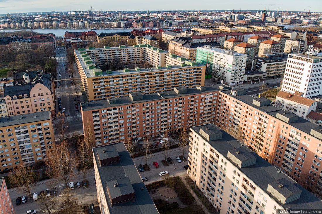 Что будет, если пустить шведов к себе во двор рублей, Draken, парковки, можно, Швеции, район, Стокгольма, очень, здания, чтобы, потому, товарищества, который, жилья, парковка, дворе, Например, может, домов, зданий