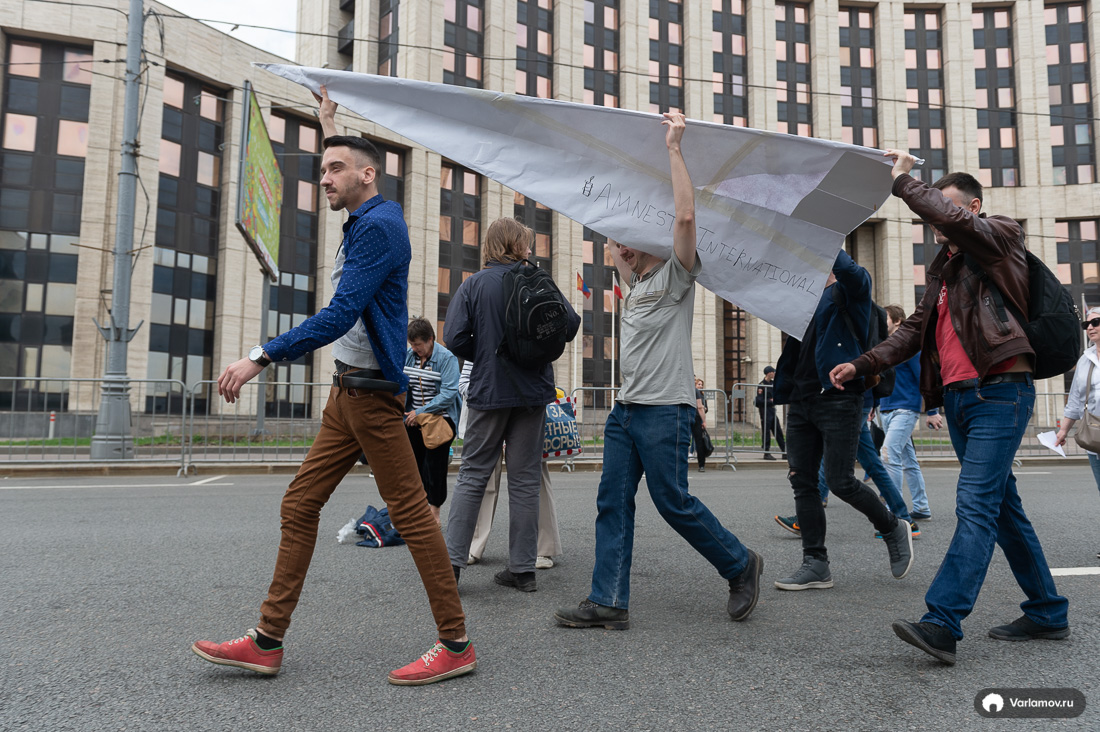 У нас завёлся предатель? сцены, протеста, происходит, инаугурации, растёт, позвольте, Сахарова, Большой, человек, пришли, думаете, проспект, неделю, Некоторые, Дурова, российским, триколором, целом, народные, походило