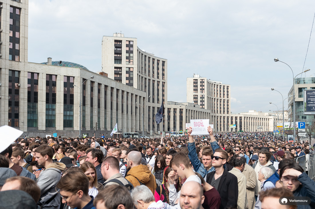 У нас завёлся предатель? сцены, протеста, происходит, инаугурации, растёт, позвольте, Сахарова, Большой, человек, пришли, думаете, проспект, неделю, Некоторые, Дурова, российским, триколором, целом, народные, походило