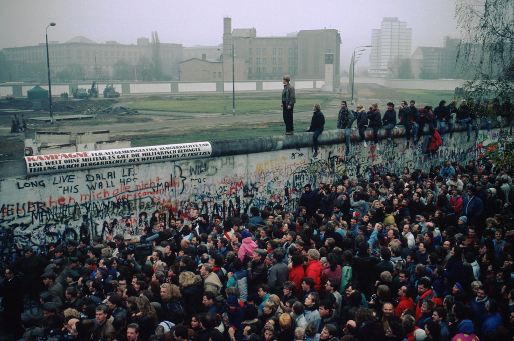 30 лет без Берлинской стены Берлина, Берлин, Power, Западного, стены, Западный, границы, Германии, стена, границу, становится, ноября, через, Берлинская, стороны, около, оккупации, стену, Восточной, между