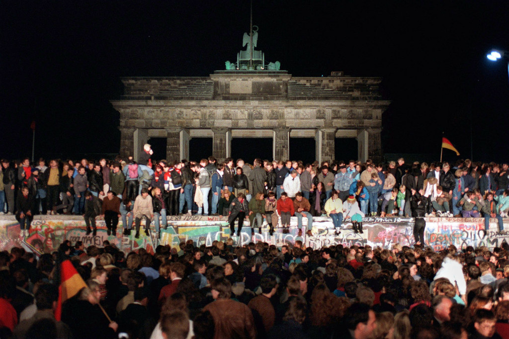 30 лет без Берлинской стены Берлина, Берлин, Power, Западного, стены, Западный, границы, Германии, стена, границу, становится, ноября, через, Берлинская, стороны, около, оккупации, стену, Восточной, между