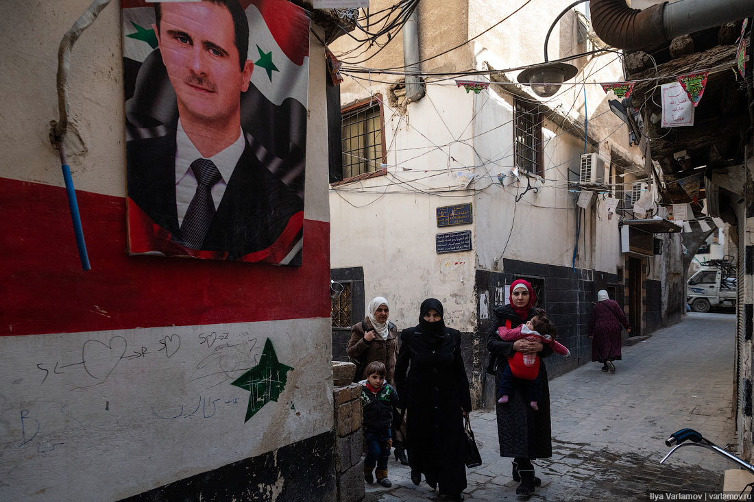 Ехал Асад через Асад, видит Асад Чечня Асад Сирии, Асада, Дамаск, Дамаске, войны, вообще, только, Асадом, Сколько, война, портреты, просто, повсюду, городе, Сирия, стоит, улицах, Иоанна, многие, Крестителя