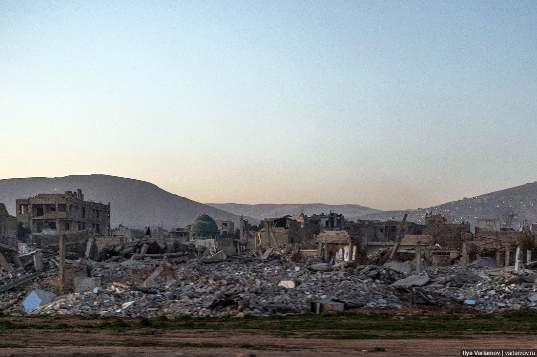 Разрушенная сирия. Хомс Сирия. Город Хомс Сирия сейчас. Сирия Хомс до войны.