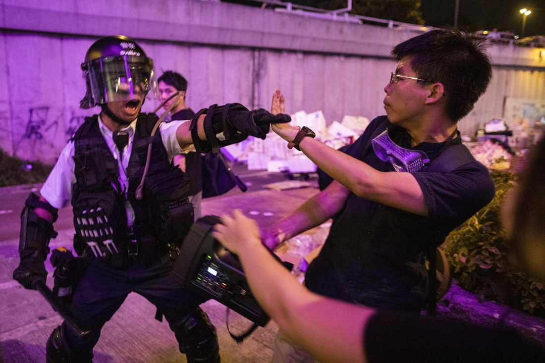 Нет никакого бунта, зато есть тирания! Гонконга, протестов, протесты, парламента, Гонконге, Гонконг, протестующие, Протестующие, протеста, будет, власти, чтобы, человек, обеспечить, почти, акция, Кэрри, потом, Глава, Пекин