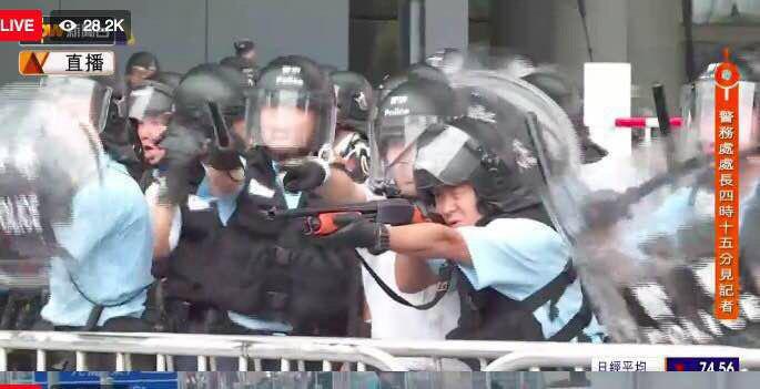 Глава Гонконга согласилась отозвать законопроект, из-за которого три месяца идут протесты Гонконга, в Гонконге, законопроекта, чтобы, администрации, законопроект, также, протестов, сказала, глава, образом, об экстрадиции, отозвать, правительства, Таким, подозреваемых, главное, требование, протестующих, Китай
