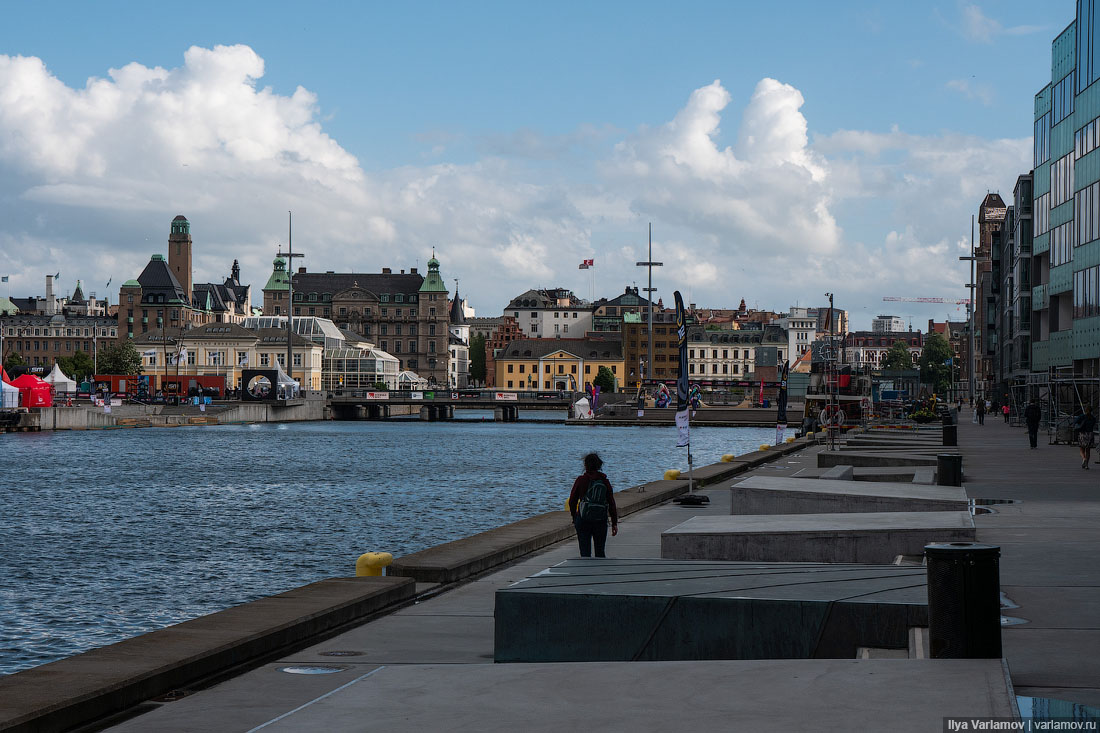 Ад с мигрантами в Швеции Мальмё, очень, много, мигрантов, только, города, больше, можно, Европе, ничего, жесть, целый, двери, город, чтобы, такие, стоит, вроде, вокзале, проблем