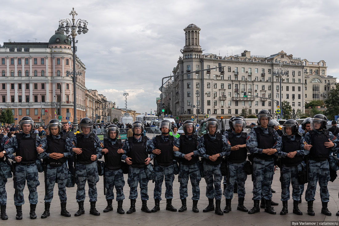 Москвичи вышли на протест акции, человек, площади, Пушкинской, участников, Трубной, задержания, автозак, «ОВДИнфо», время, Трубную, протестующие, людей, задержанных, Соболь, Москвы, данным, задержаны, начинаются, более