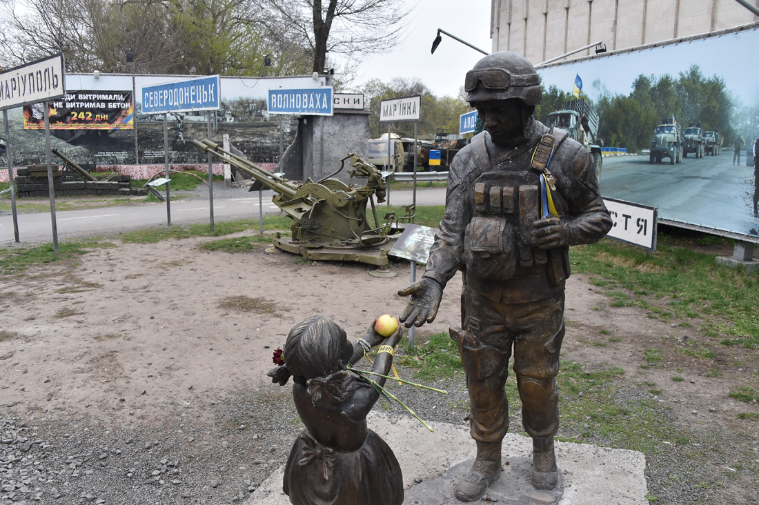 Музей войны в Донбассе именно, боевых, Днепре, очень, потому, действий, города, война, фронта, Донбассе, Музей, всего, людей, Украине, городе, лично, жизней, остановки, самое, практически