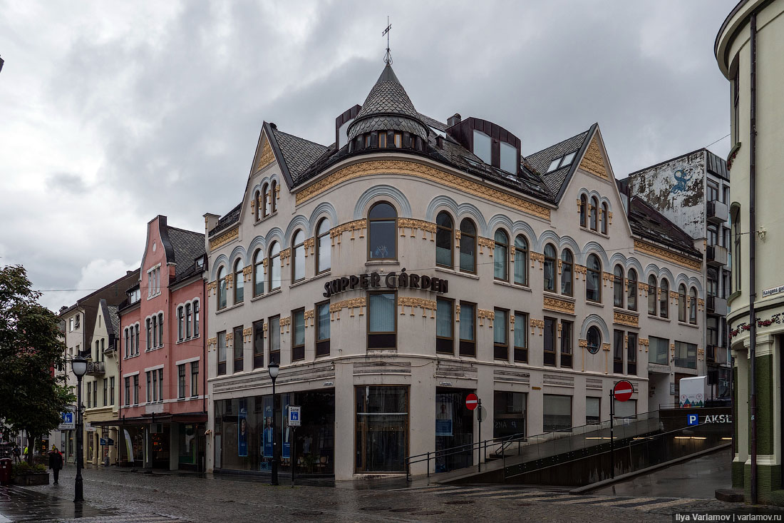 Возможно, самый красивый город Норвегии Норвегии, Олесунн, город, рублей, зданий, много, очень, набережной, потому, городов, прямо, невероятно, самый, большой, Кстати, арнуво, используют, любой, сколько, столько