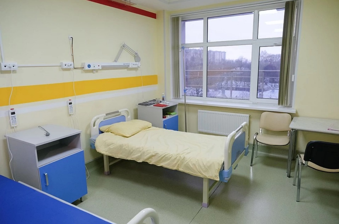 В Петербурге развалилась крупнейшая в России инфекционная больница 
