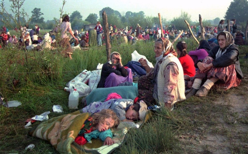20 лет назад начали бомбить Белград человек, сербов, Югославии, после, время, Сараево, Югославия, убитых, более, сербы, около, марта, которые, стала, города, погибших, убито, войны, беженцев, Хорватии