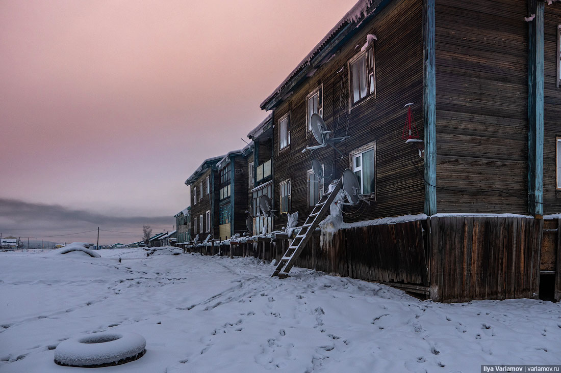 Антарктида самое холодное место на земле. Страна где всегда холодно. Самые холодные города в россии в зиму. Самое холодное место. Самый холодный город в мире оймякон.