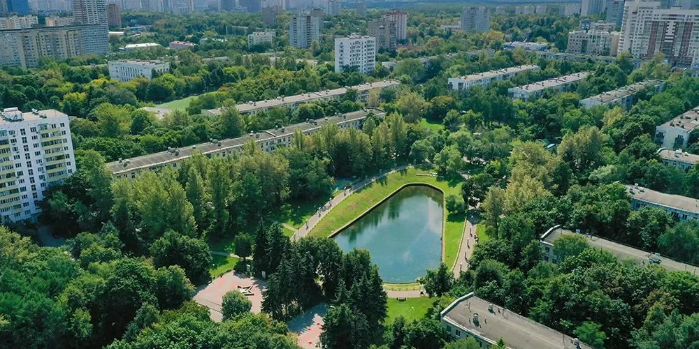 В Москве обнаружили «Пизанскую башню» - Мослента